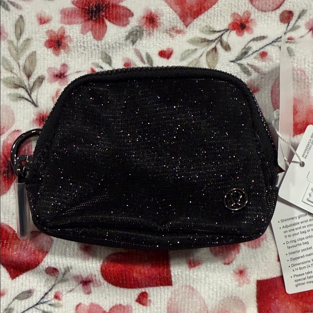 Everywhere Belt Bag Nano Glitter - Picture 5 of 7